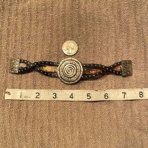 Leather and silver bracelet